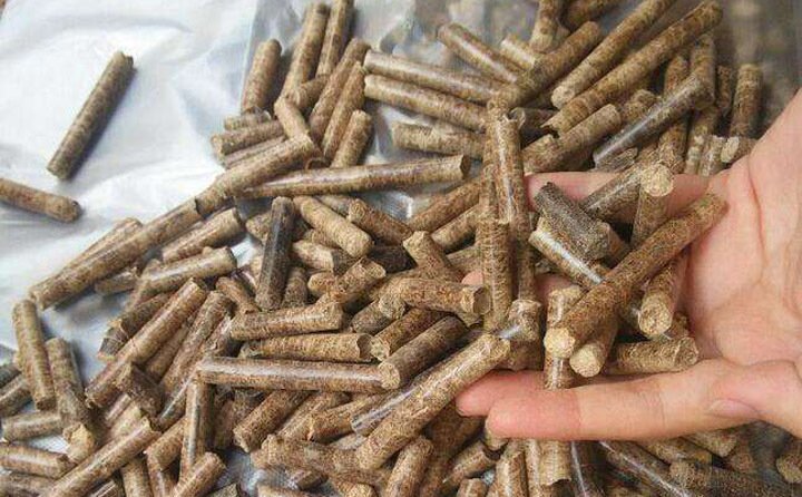 只需4個步驟就就讓農(nóng)作物秸稈 “變身”為新型綠色能源“木煤”，其優(yōu)異的性能甚至可以“叫板”傳統(tǒng)煤炭。